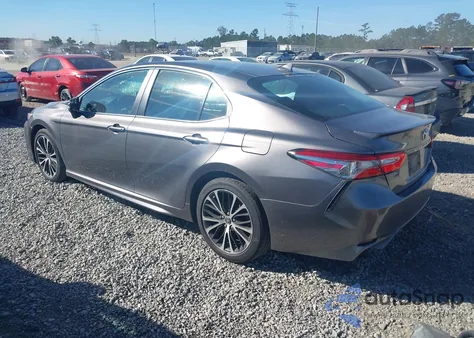 2019 Toyota Camry Se z USA, uszkodzony, nr VIN 4T1B11HK8KU780094
